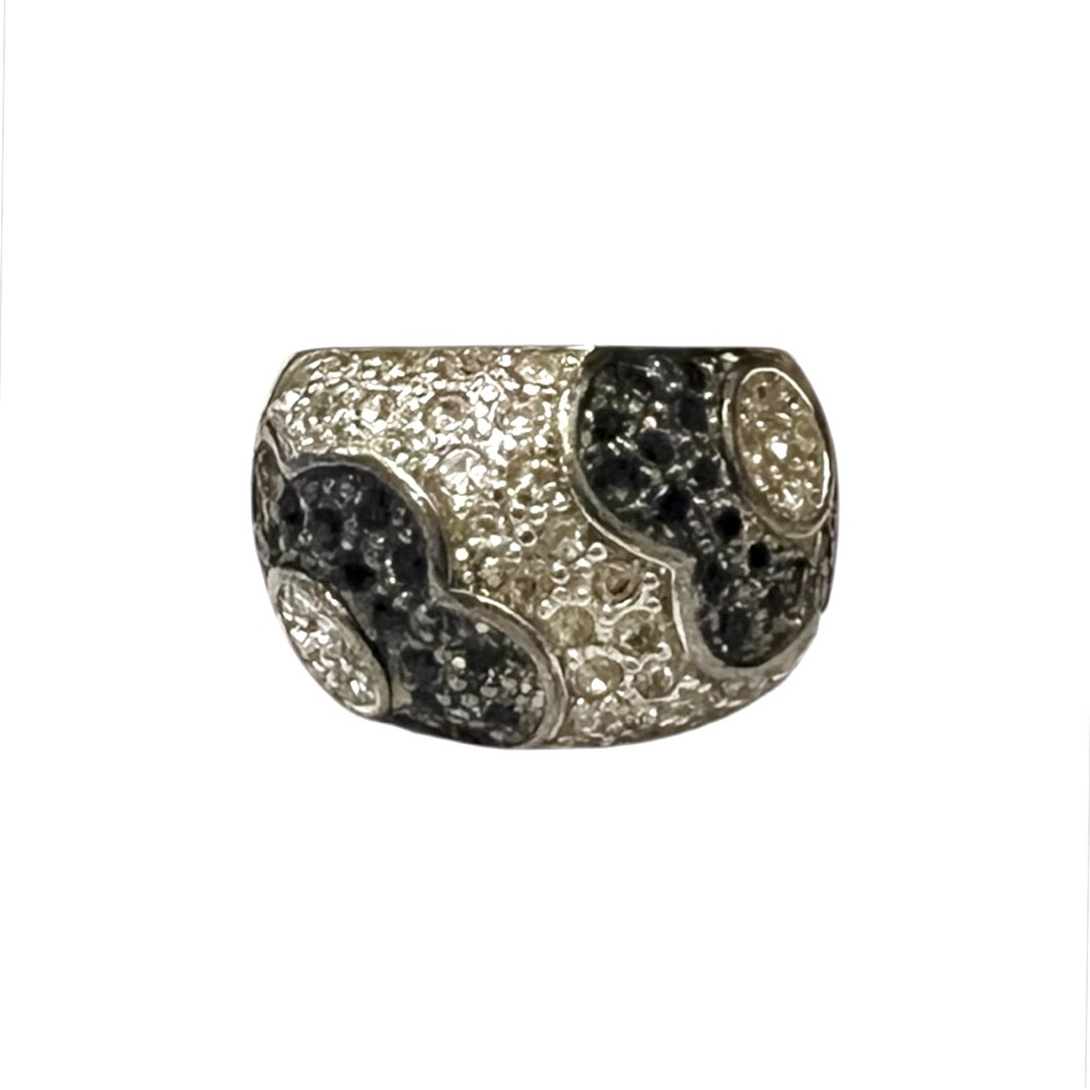 Vintage Silver and Black Mod Flower Ring